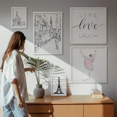 Conjunto de 5 quadros com moldura com estampas de inspirações parisienses elegantes