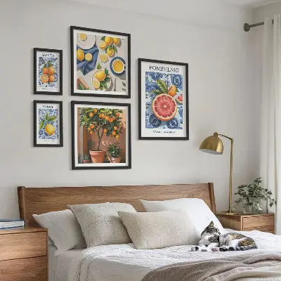 Conjunto de 5 quadros decorativos com estampas vintage cítricas