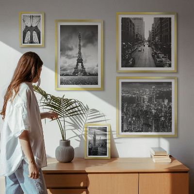 Parede galeria de quadros ícones arquitetônicos em preto e branco