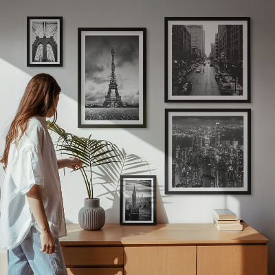 Parede galeria de quadros ícones arquitetônicos em preto e branco