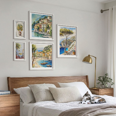 Conjunto de 5 quadros com moldura Cidades litorâneas elegantes