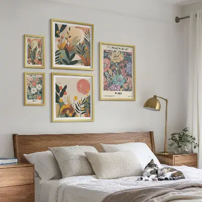 Galeria de parede motivos florais Paris e Londres