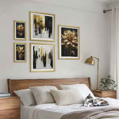 Parede galeria de quadros Motivos florais, elegância, modernidade.
