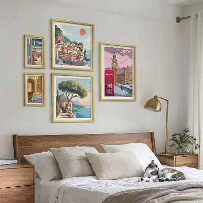 Conjunto de 5 quadros com moldura temática cidades europeias da cultura