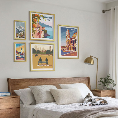Conjunto de 5 quadros com moldura Paisagens de cidades europeias