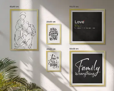 Galeria de parede com temática de valores familiares de amor e proximidade