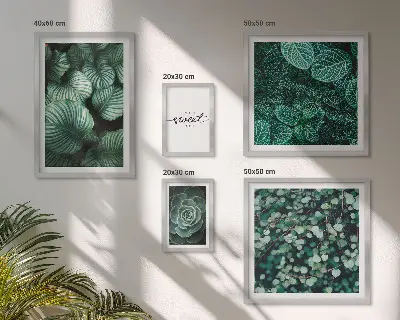Conjunto de 5 quadros decorativos com estampas de folhas verdes modernas