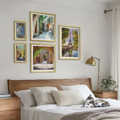 Conjunto de 5 quadros decorativos com vistas encantadoras de cidades europeias