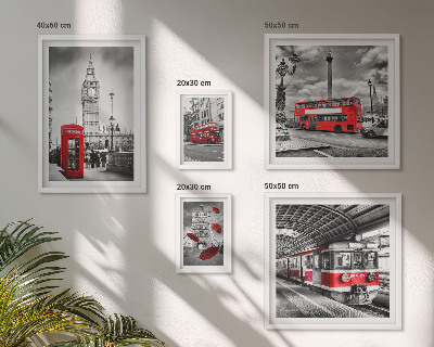 Parede galeria de quadros Motivos londrinos com detalhes