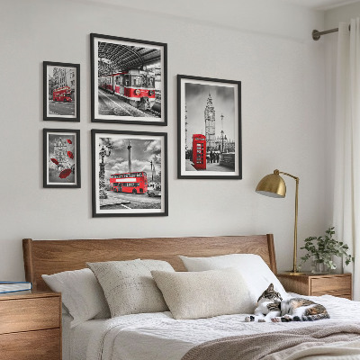 Parede galeria de quadros Motivos londrinos com detalhes