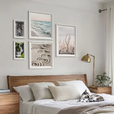 Galeria de parede tema natureza com água zen relaxante