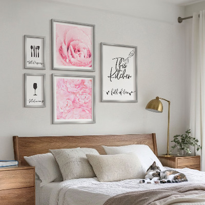 Parede galeria de quadros Inspirações de cozinha com acessórios de rosas