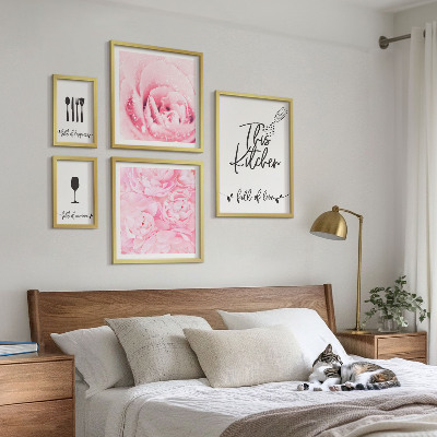 Parede galeria de quadros Inspirações de cozinha com acessórios de rosas