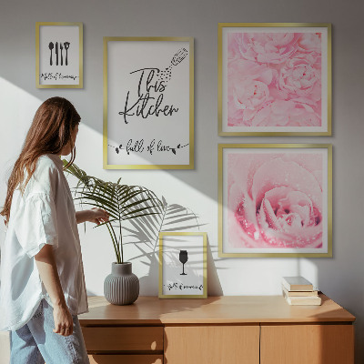 Parede galeria de quadros Inspirações de cozinha com acessórios de rosas