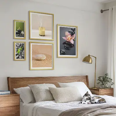 Conjunto de 5 quadros com moldura com estampa de pedras zen relaxantes e orquídeas