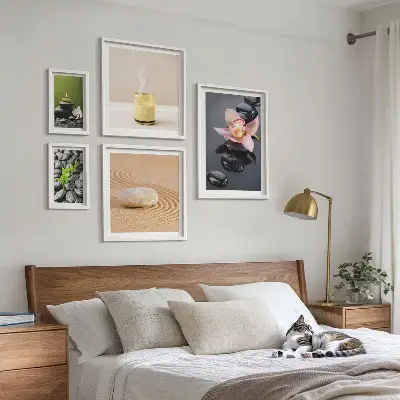 Conjunto de 5 quadros com moldura com estampa de pedras zen relaxantes e orquídeas