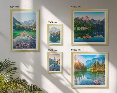 Conjunto de 5 quadros com moldura com paisagens de montanhas, lagos e florestas