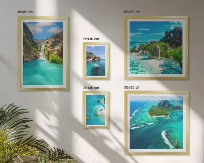 Conjunto de 5 quadros decorativos com temática de cachoeiras e praias tropicais