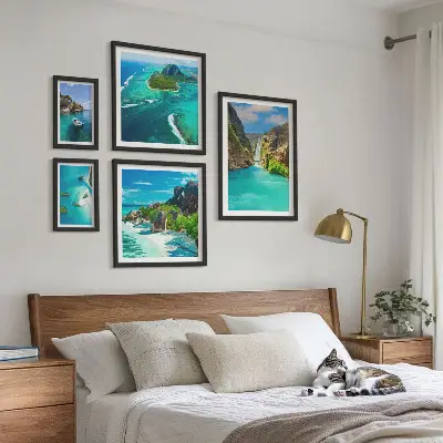 Conjunto de 5 quadros decorativos com temática de cachoeiras e praias tropicais