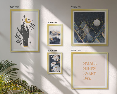 Parede galeria de quadros Estilo boho com elementos da natureza e mensagens.