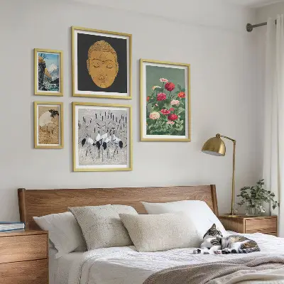 Conjunto de 5 quadros decorativos com estampas de paisagens e flores asiáticas