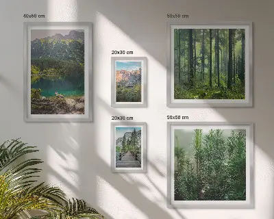Conjunto de 5 quadros decorativos com paisagens de montanhas e florestas
