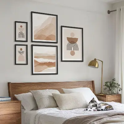 Galeria de quadros para parede com composições abstratas da terra