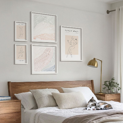 Conjunto de 5 quadros com moldura Formas de beleza, linhas de silhueta
