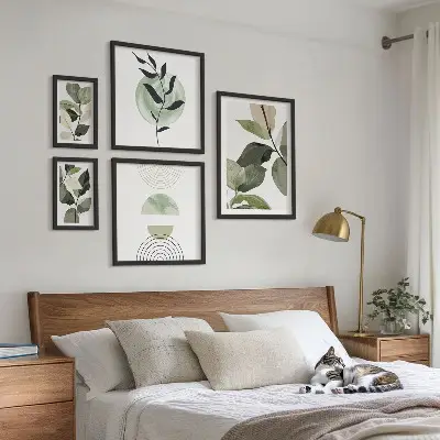Galeria de quadros para parede com motivos de plantas escandinavas