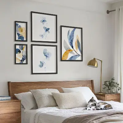 Conjunto de 5 quadros com moldura motivos vegetais em tons pastel para interiores
