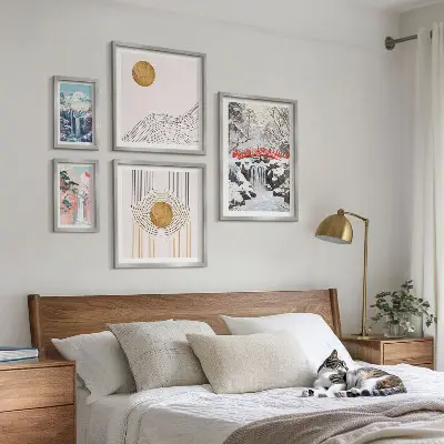 Conjunto de 5 quadros com moldura paisagens com cachoeiras, pontes e temática do Japão