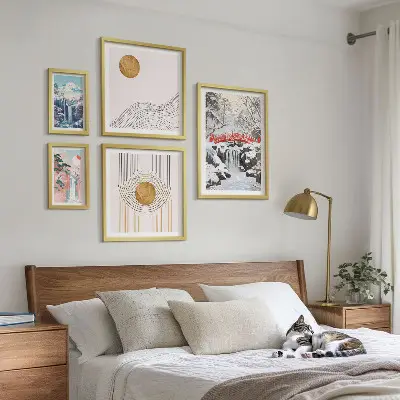 Conjunto de 5 quadros com moldura paisagens com cachoeiras, pontes e temática do Japão