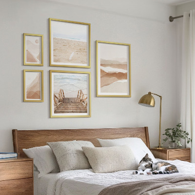 Conjunto de 5 quadros com moldura Praias e montanhas minimalistas