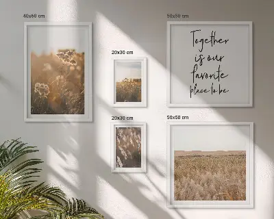 Galeria de parede com provérbios sobre paisagens naturais e flores