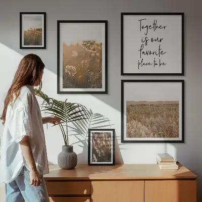 Galeria de parede com provérbios sobre paisagens naturais e flores