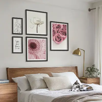Galeria de quadros para parede com inspirações florais estilo boho