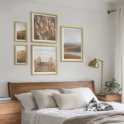Conjunto de 5 quadros decorativos com paisagens naturais de campo lacustre