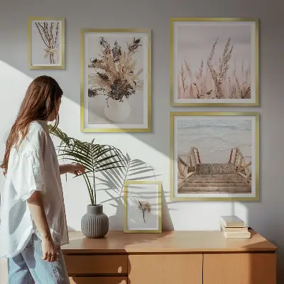 Galeria de quadros para parede com estampas de plantas secas e água em estilo decorativo