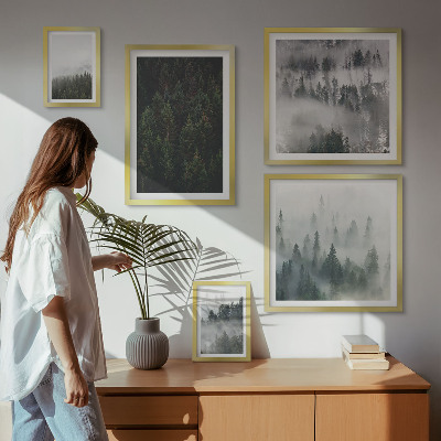 Conjunto de 5 quadros decorativos Florestas verdes em paisagens envoltas em névoa