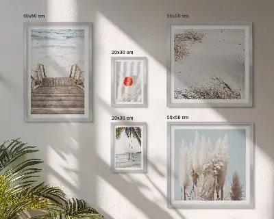 Conjunto de 5 quadros com moldura com vistas da praia e da natureza