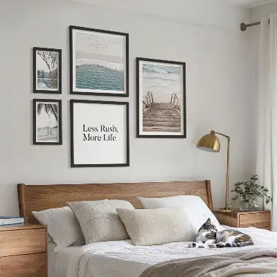 Conjunto de 5 quadros decorativos com tema de praias e vista para o mar