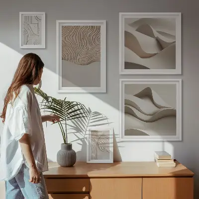 Conjunto de 5 quadros decorativos com padrões abstratos em tons de bege
