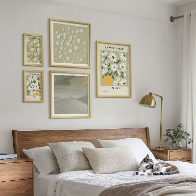Conjunto de 5 quadros com moldura motivos florais urbanos