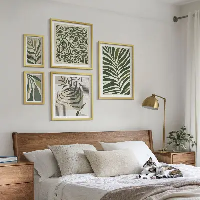 Galeria de quadros para parede com padrões de plantas modernos