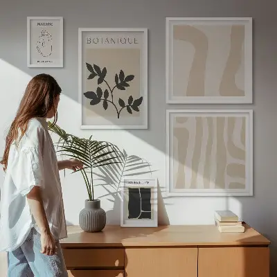 Conjunto de 5 quadros decorativos com estampas de gráficos abstratos e plantas elegantes