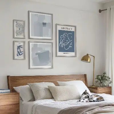 Conjunto de 5 quadros com moldura de abstrações minimalistas elegantes