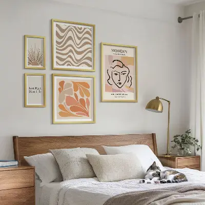 Galeria de parede com estilo abstrato moderno