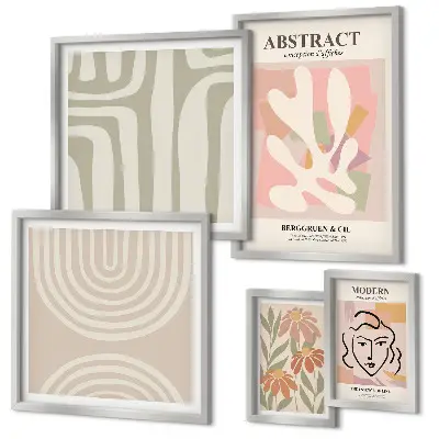 Galeria de parede com plantas abstratas estilosas