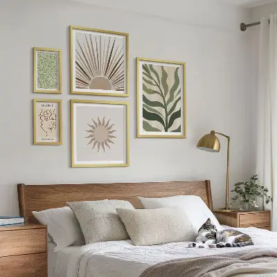 Galeria de quadros para parede com gráficos abstratos e elegantes de plantas