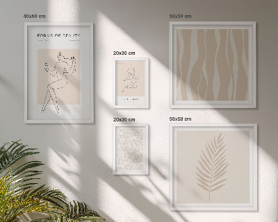 Parede galeria de quadros Ilustrações estilosas de mulheres e plantas.